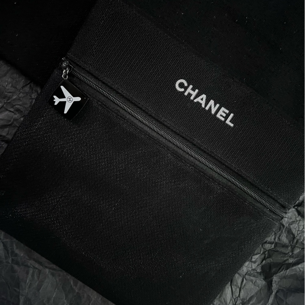 CHANEL CANVAS TOTE